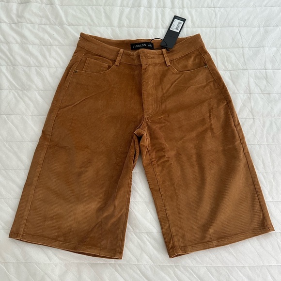 Lioness Jorts - Picture 1 of 8
